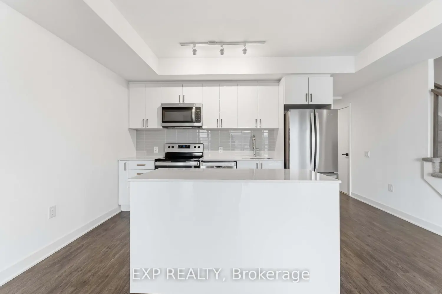 Additional image 6 of 2782 Barton Street 108