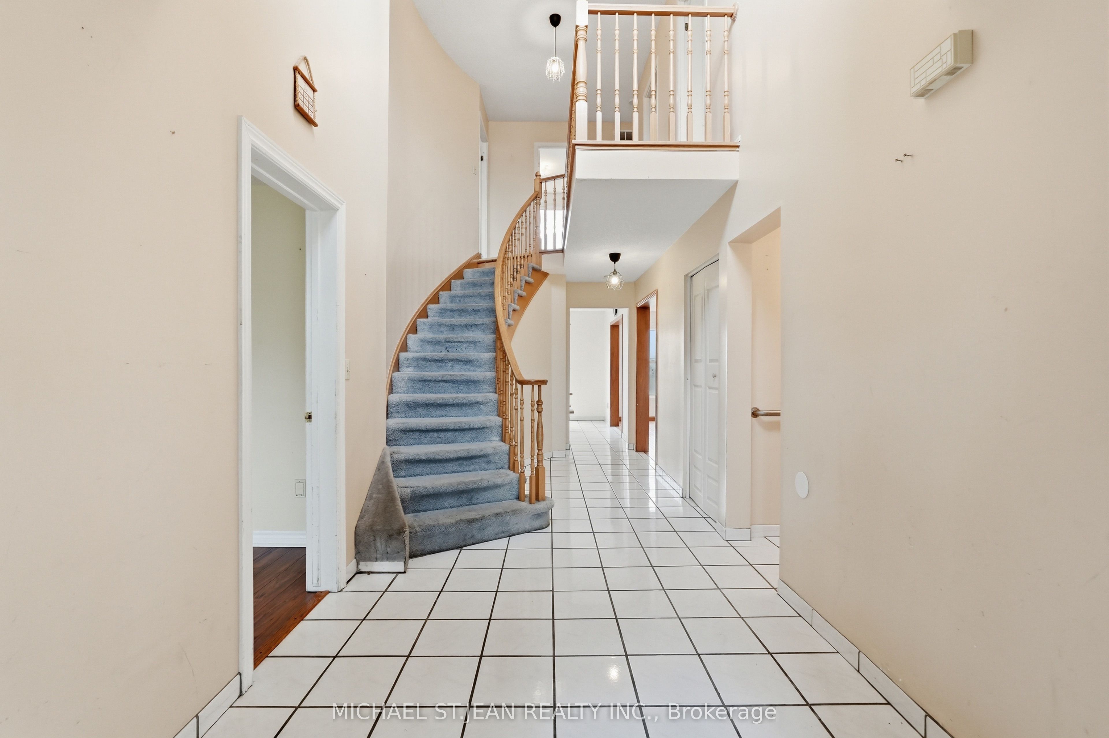 Additional image 5 of 62 Dragoon Drive, Hamilton, ON, L9B 2E4
