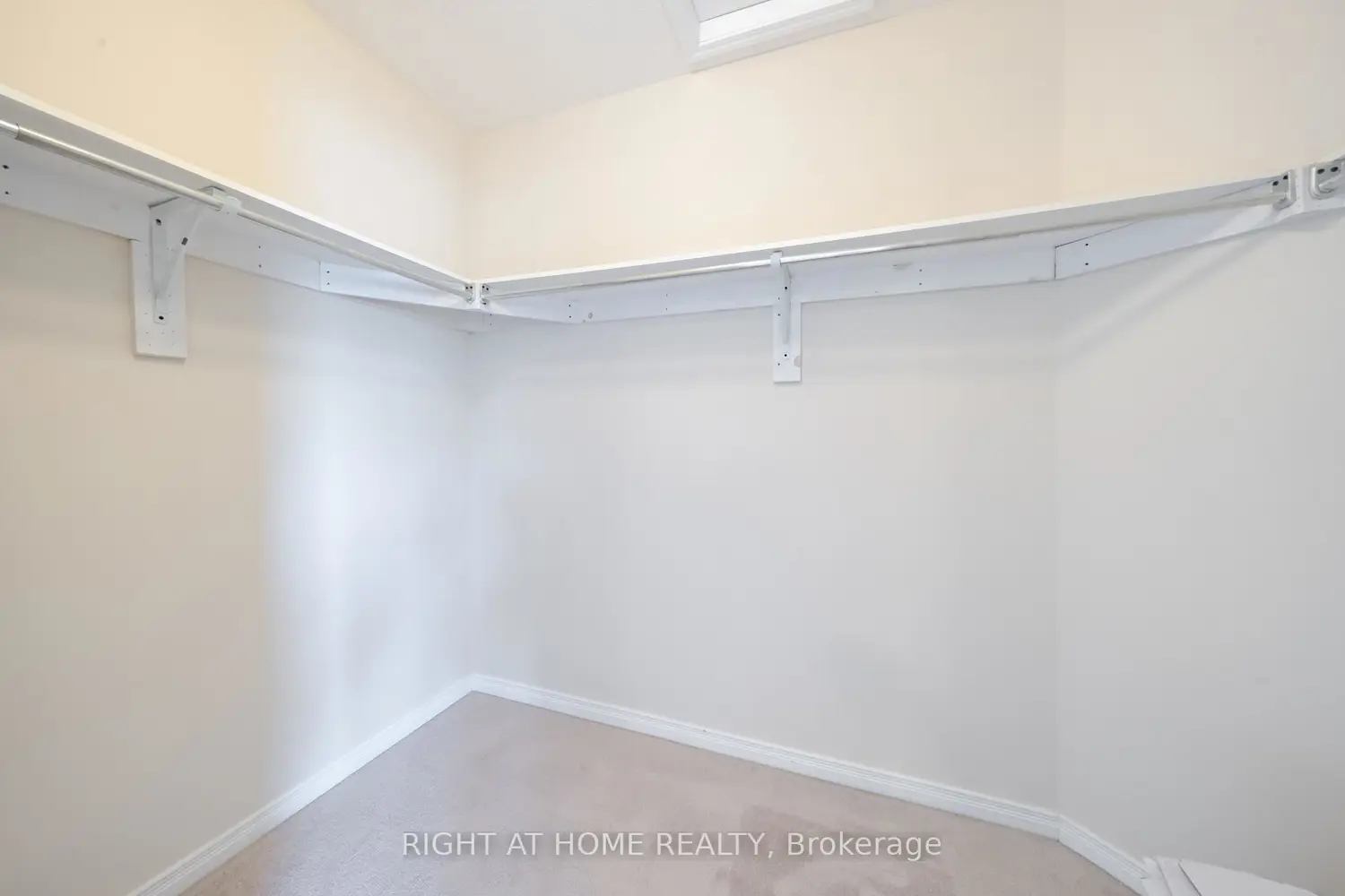 Additional image 16 of 148 Whitwell Way