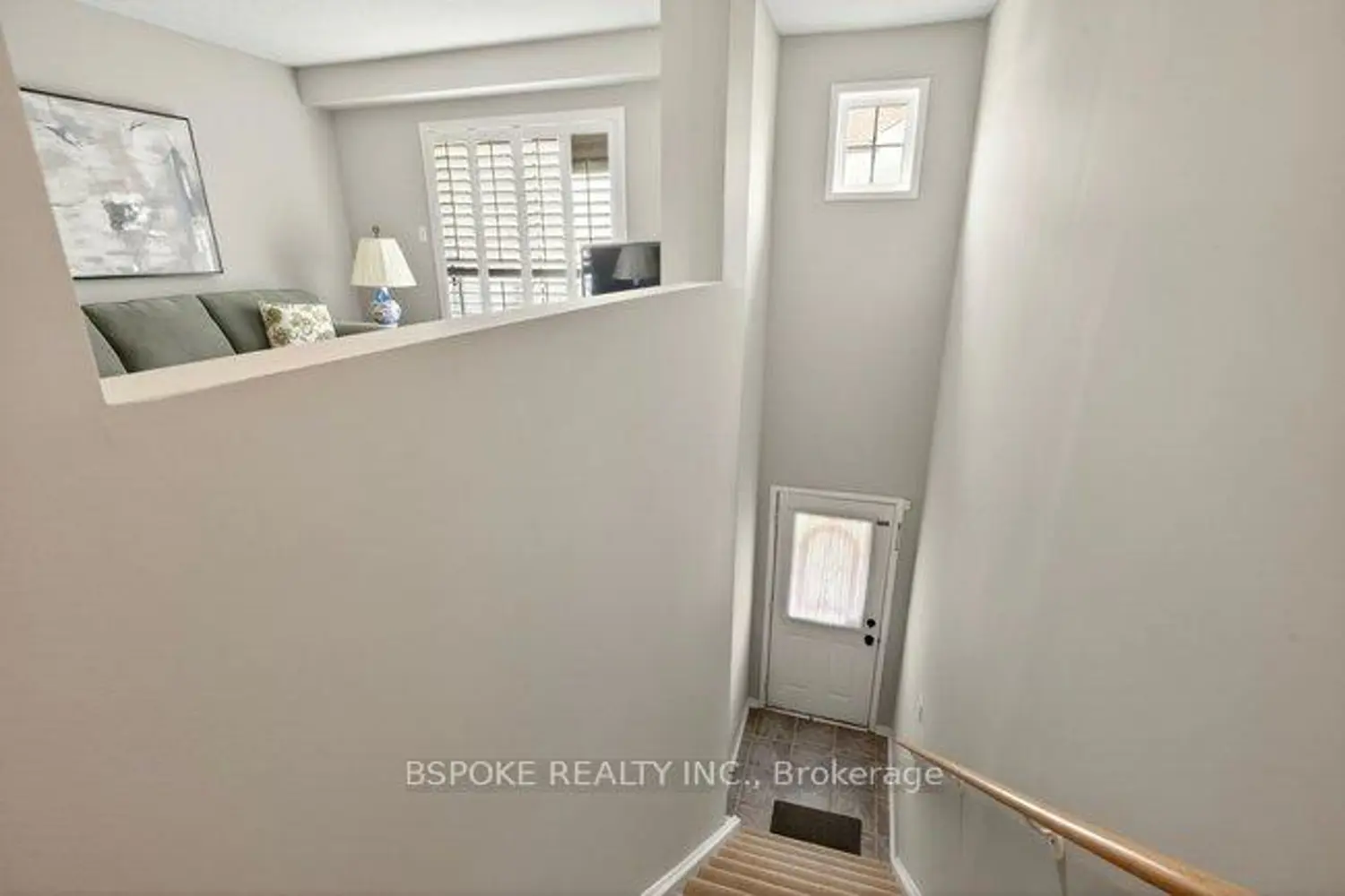 Additional image 3 of 2531 Northampton Boulevard 9