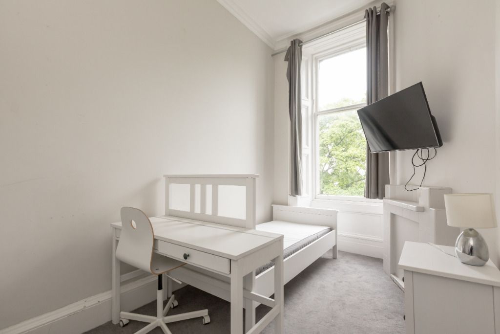 Additional image 7 of 5 bed shared accommodation to rentWarrender Park Road, Marchmont, Edinburgh EH9