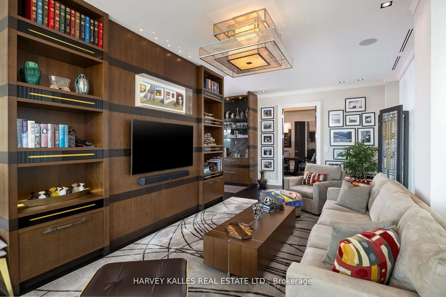 Additional image 4 of 206 Bloor Street 1501