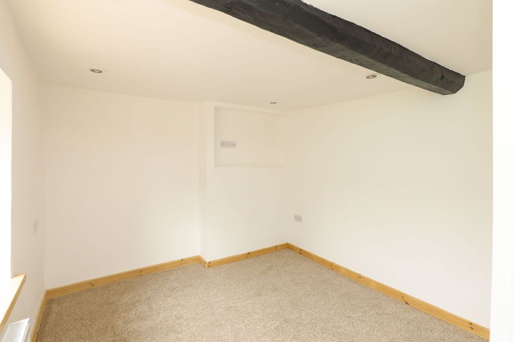 Additional image 22 of 3 bed detached house to rentHockley Lane, Ashover S45