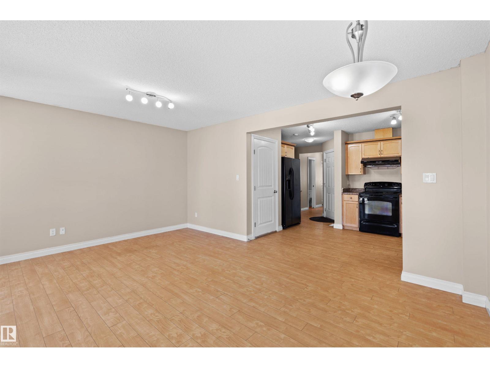Additional image 5 of 15504 102 Avenue NW, Edmonton, AB, T5P0N2