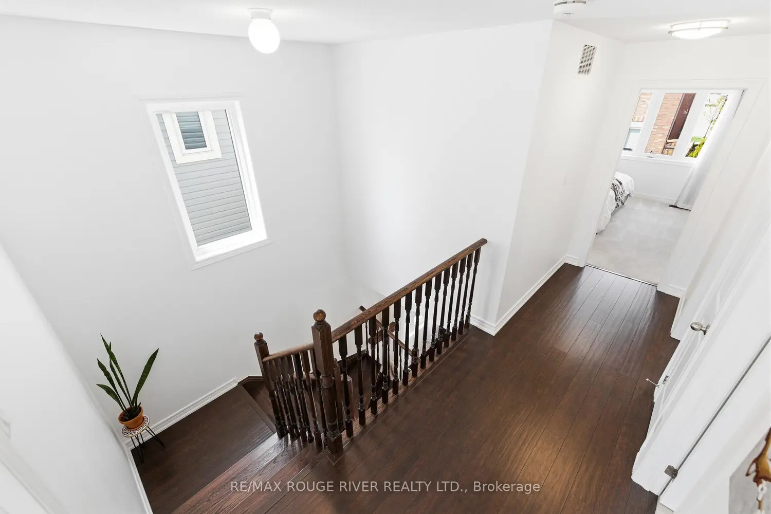 84 Fred Jackman Avenue photo 4