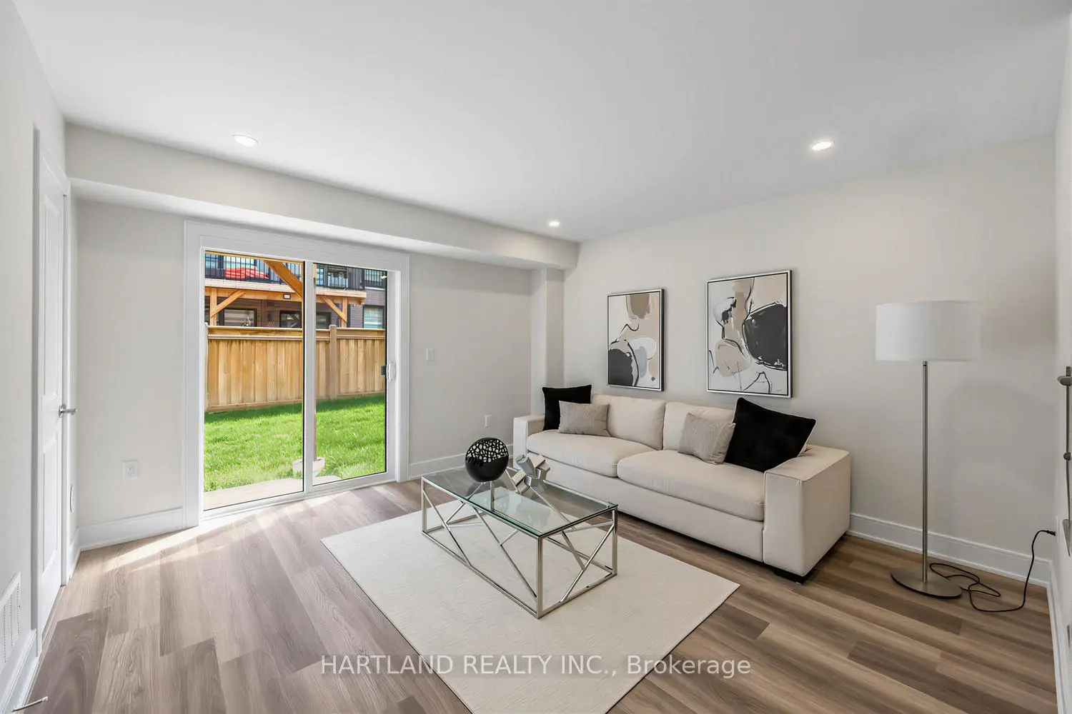 Additional image 3 of 1695 Dersan Street 505
