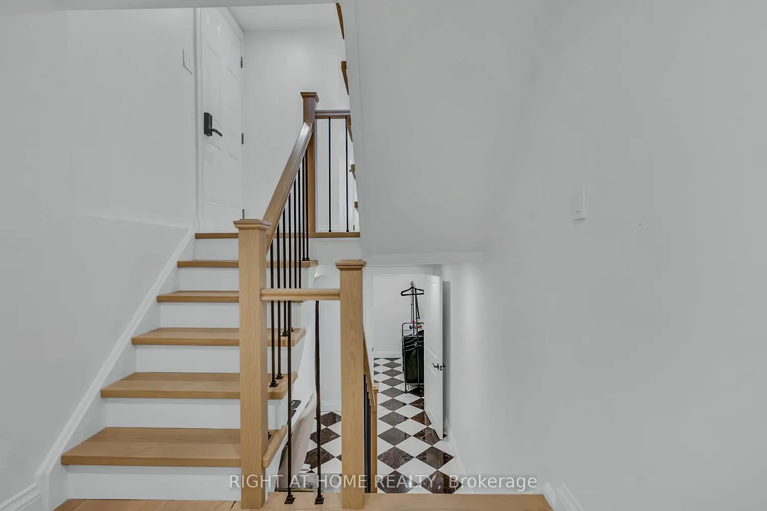 Additional image 19 of 4165 Fieldgate Drive #43