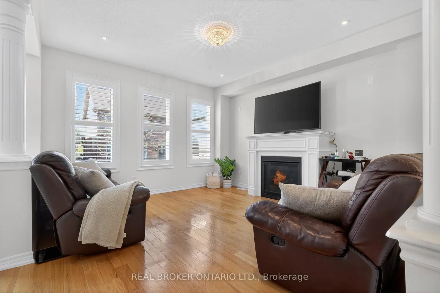 Additional image 3 of 27 Fingland Crescent