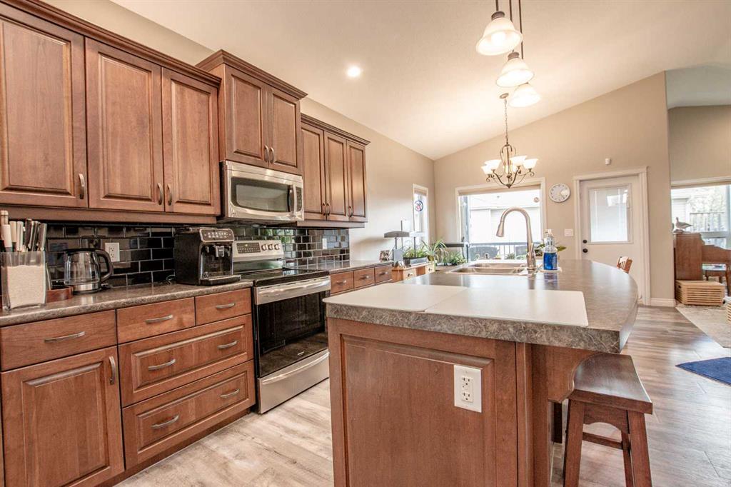 Additional image 4 of 7013 115 Street, Grande Prairie, AB, T8W 0E8