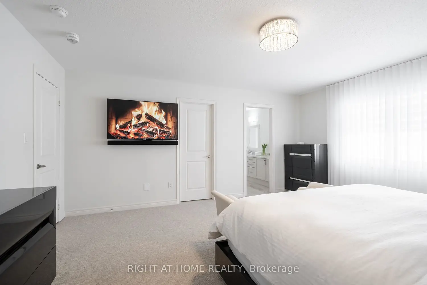 Additional image 10 of 12 Tupling Street