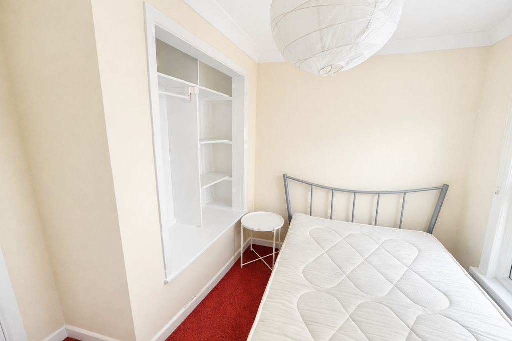 Additional image 4 of 4 bed shared accommodation to rentSwanpool Street, Falmouth TR11