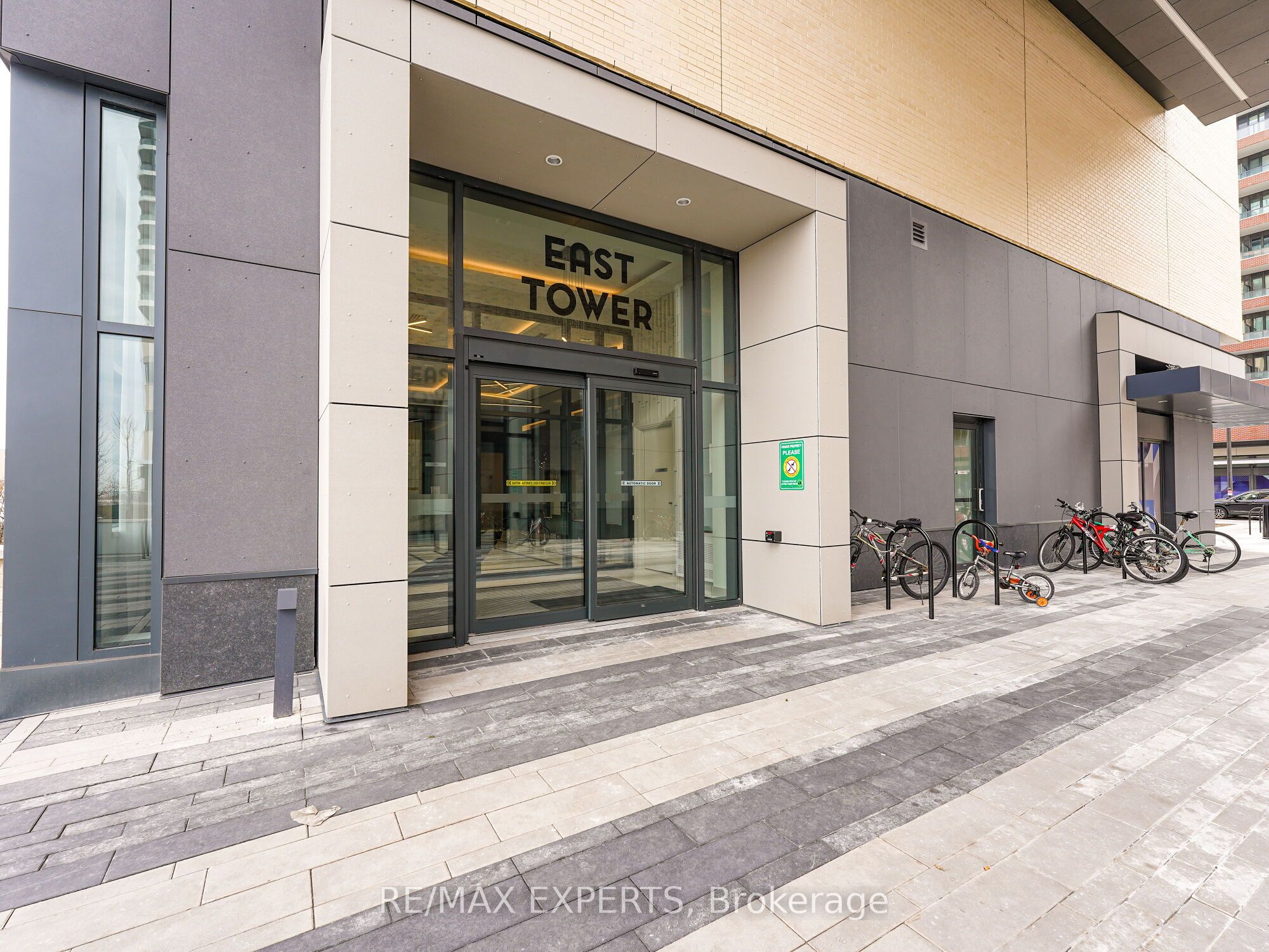Additional image 2 of 929-100 Eagle Rock Way, Vaughan, ON, L6A 5B9