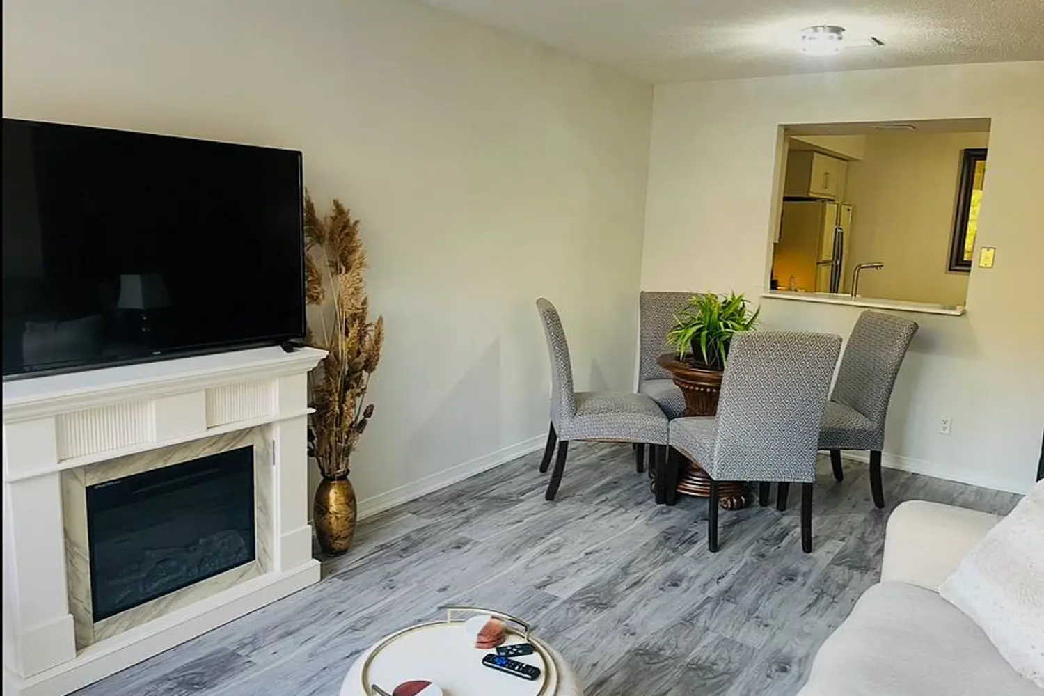 Additional image 8 of 8111 Forest Glen Drive 504