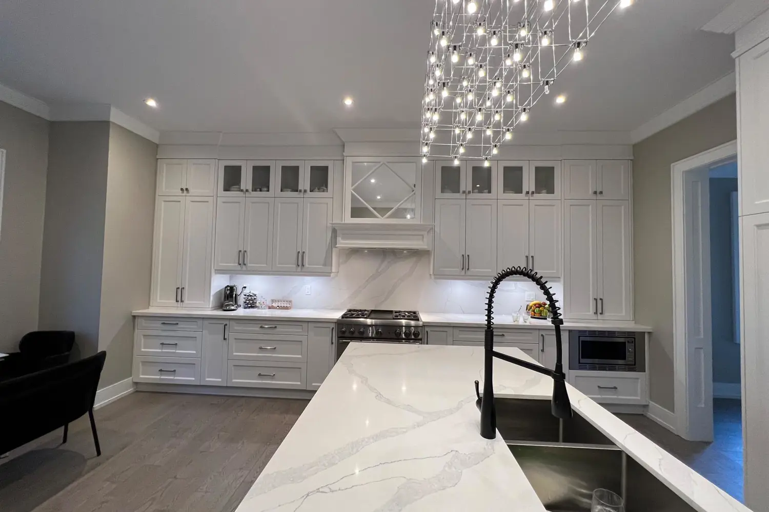 Additional image 9 of 1060 Kipling Avenue