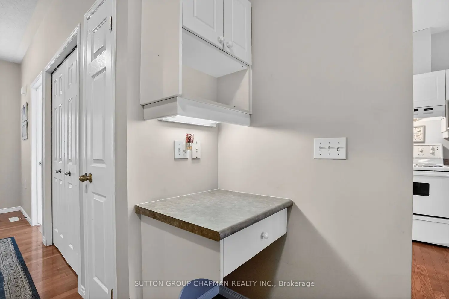 Additional image 2 of 1555 Highbury Avenue 41
