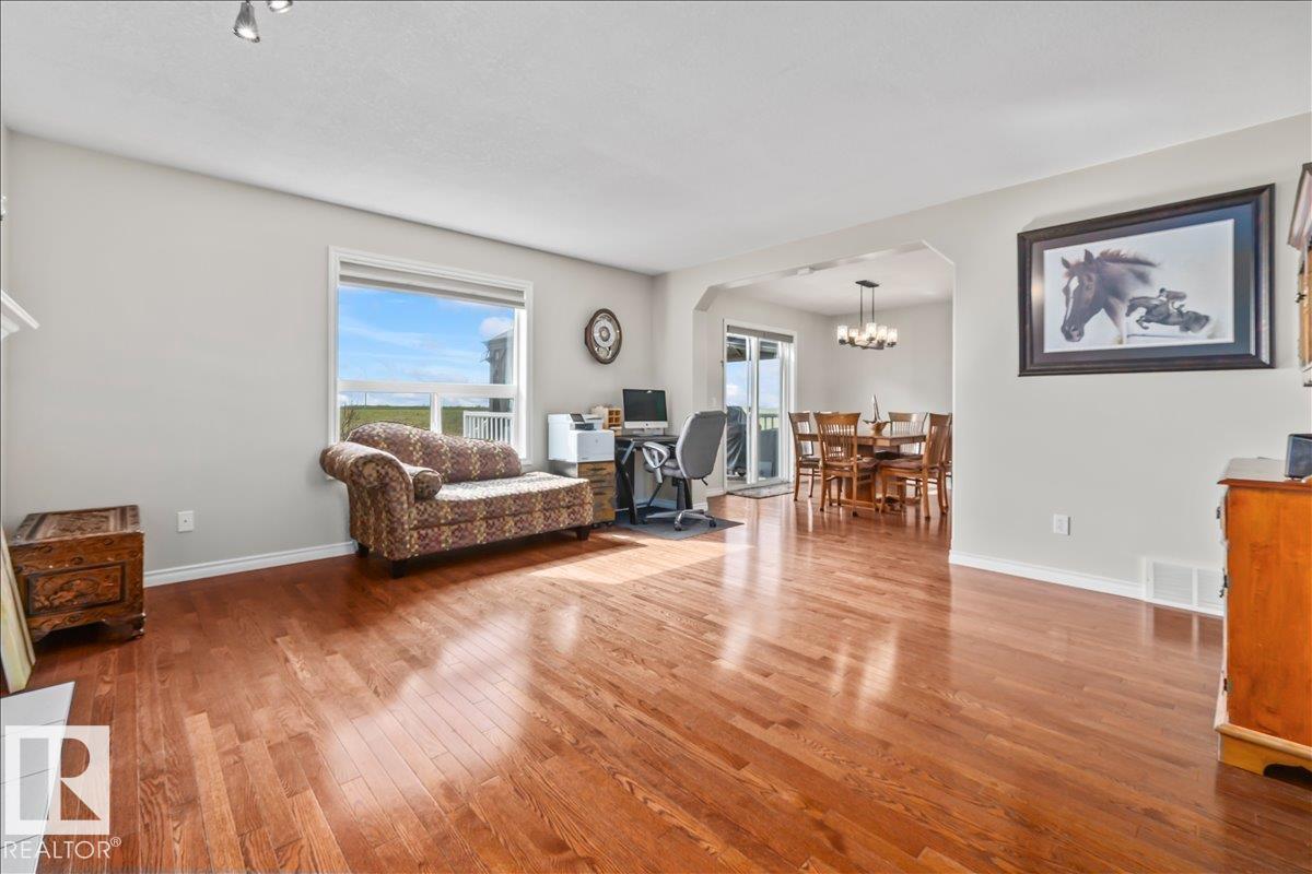 Additional image 4 of 76 Napoleon Crescent, St. Albert, AB, T8N1C8