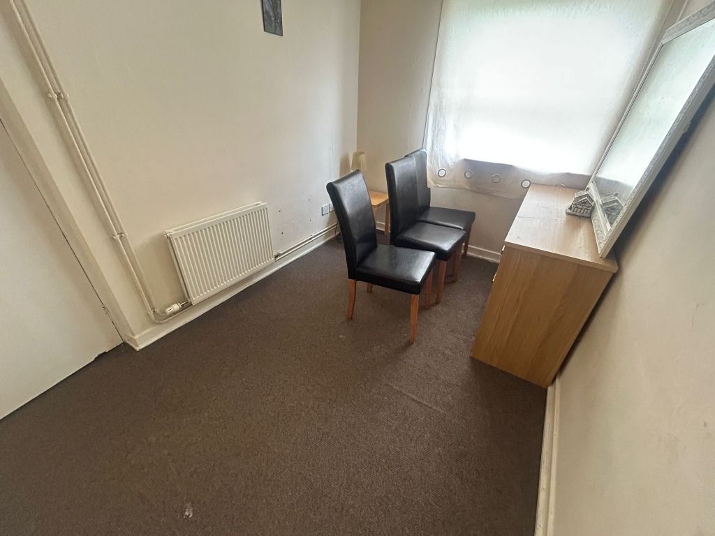 Additional image 17 of 4 bed flat to rentChapelle Crescent, Tillicoultry, Clackmannanshire FK13