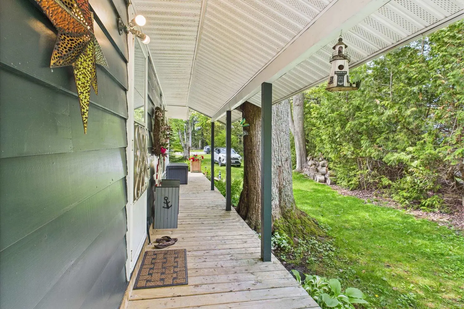 702 Yosacha Place photo 3