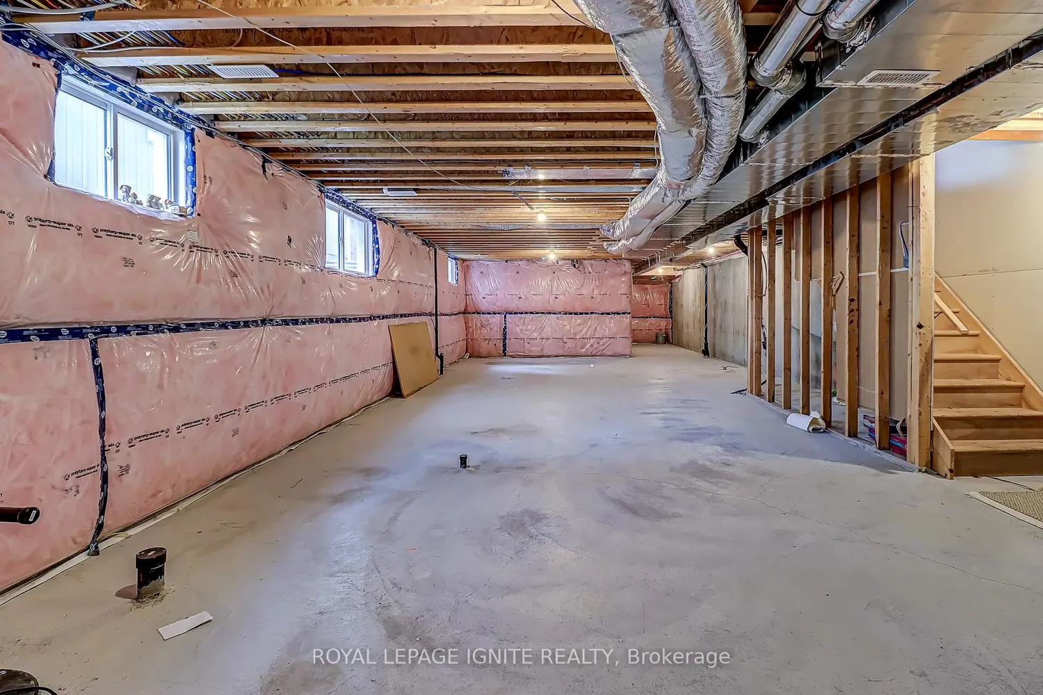 Additional image 15 of 931 Broadway Boulevard