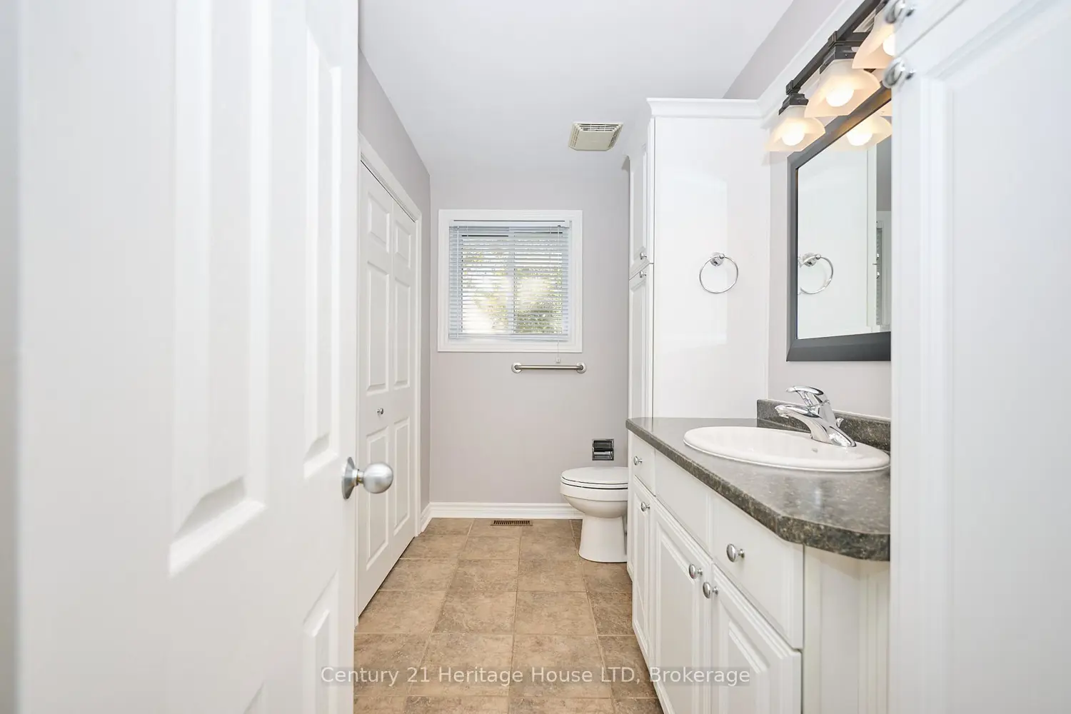Additional image 8 of 148 Champlain Drive
