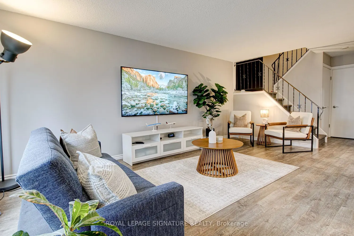 14 Williamsburg Road 12