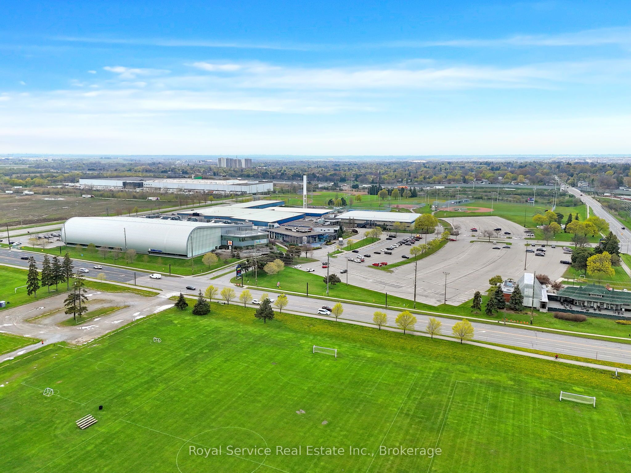 Additional image 3 of 910-360 Watson Street W, Whitby, ON, L1N 9G2
