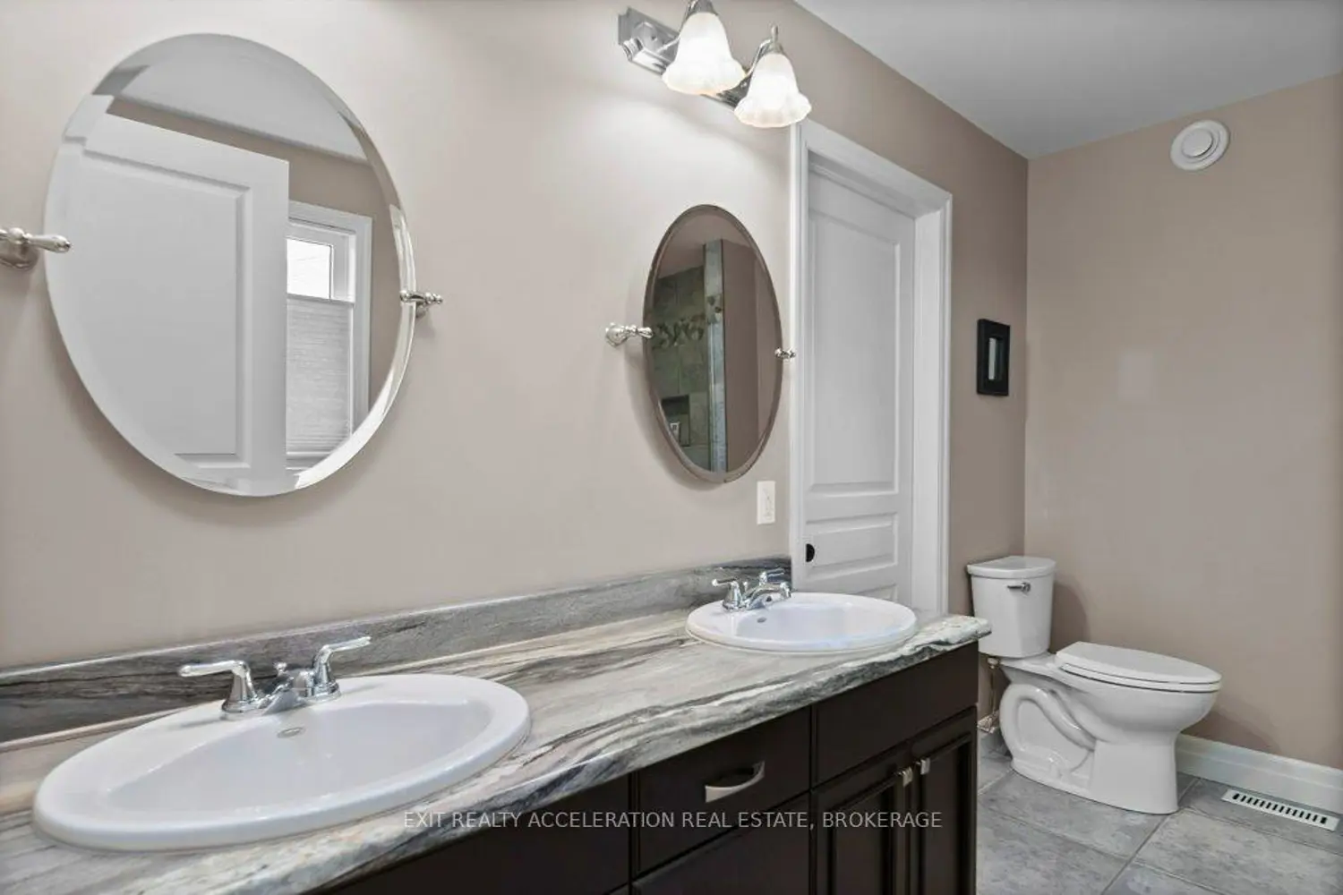 Additional image 7 of 79 Hartwood Crescent