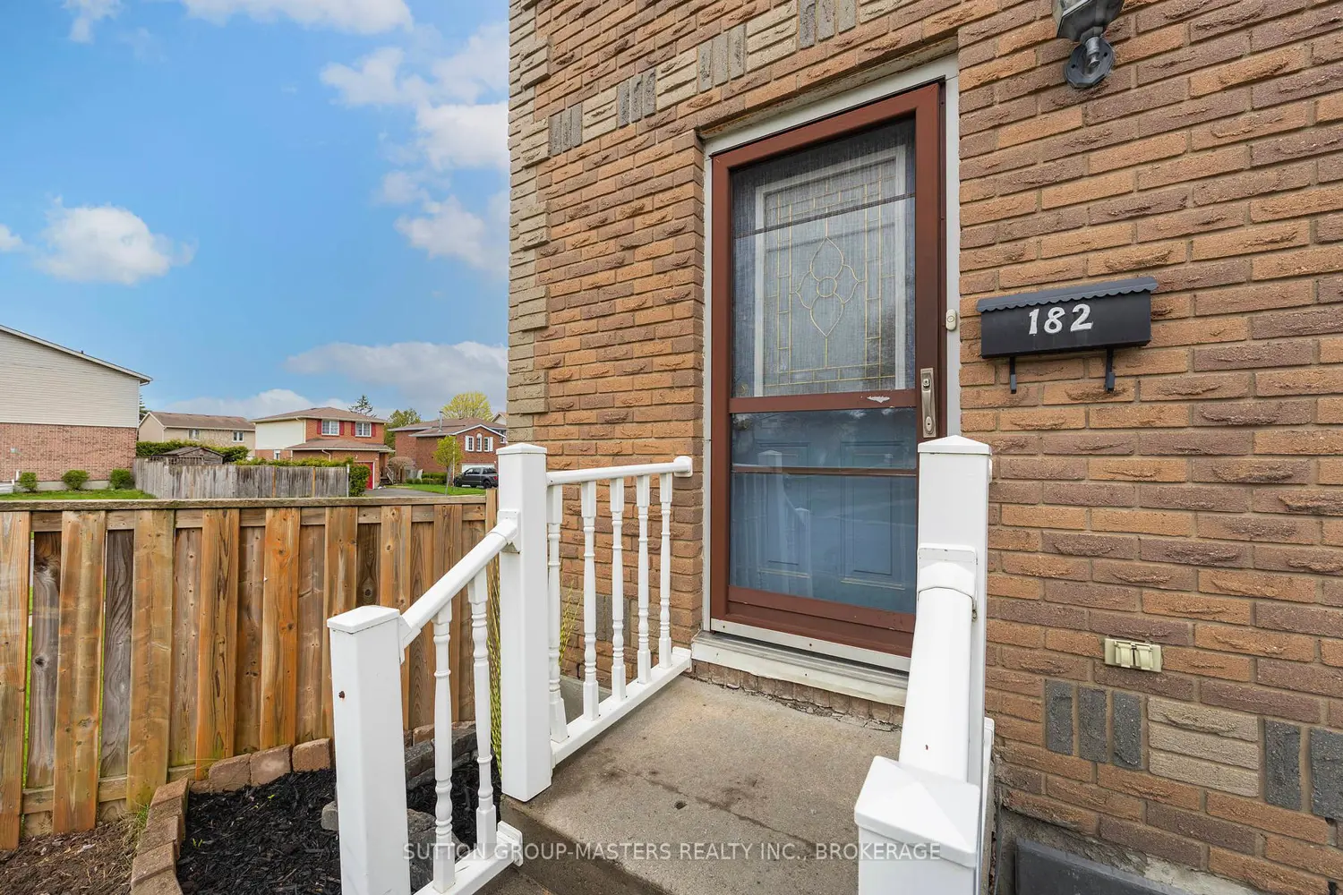 Additional image 2 of 182 Rosemund Crescent