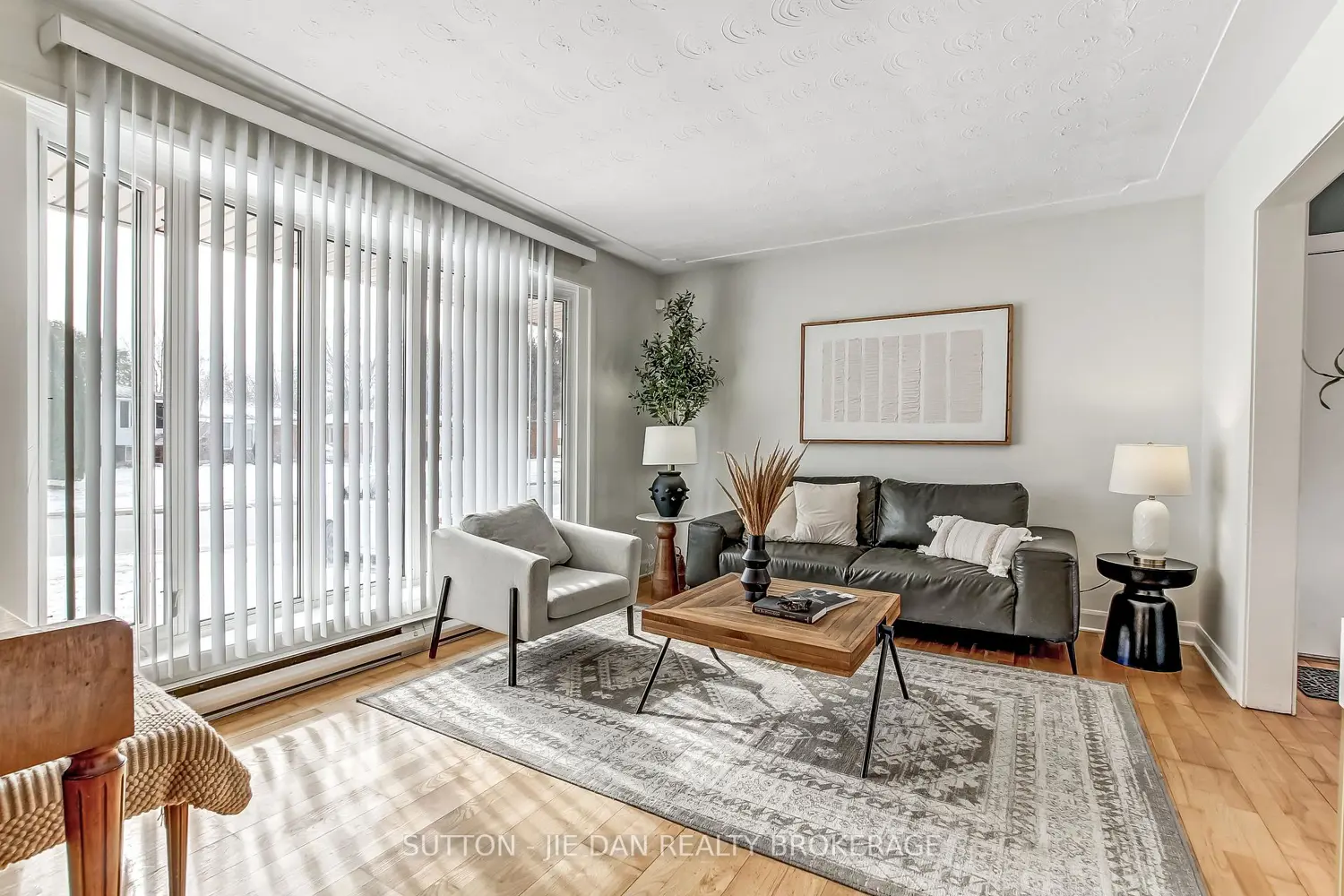 720 Grenfell Drive