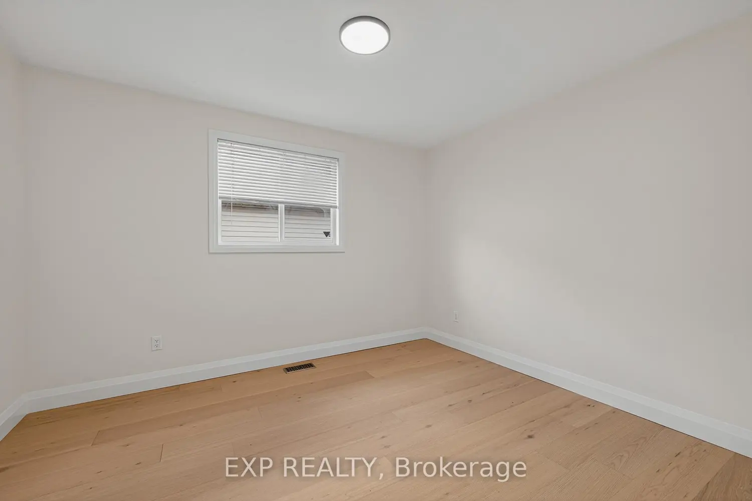 Additional image 9 of 101 Anastasia Crescent