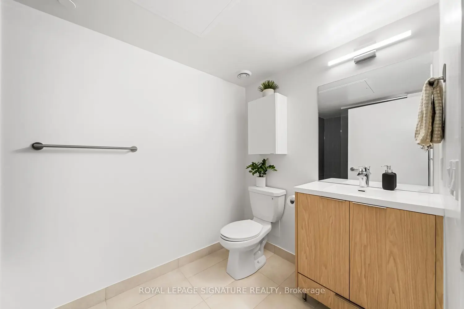 Additional image 8 of 60 Shuter Street 605