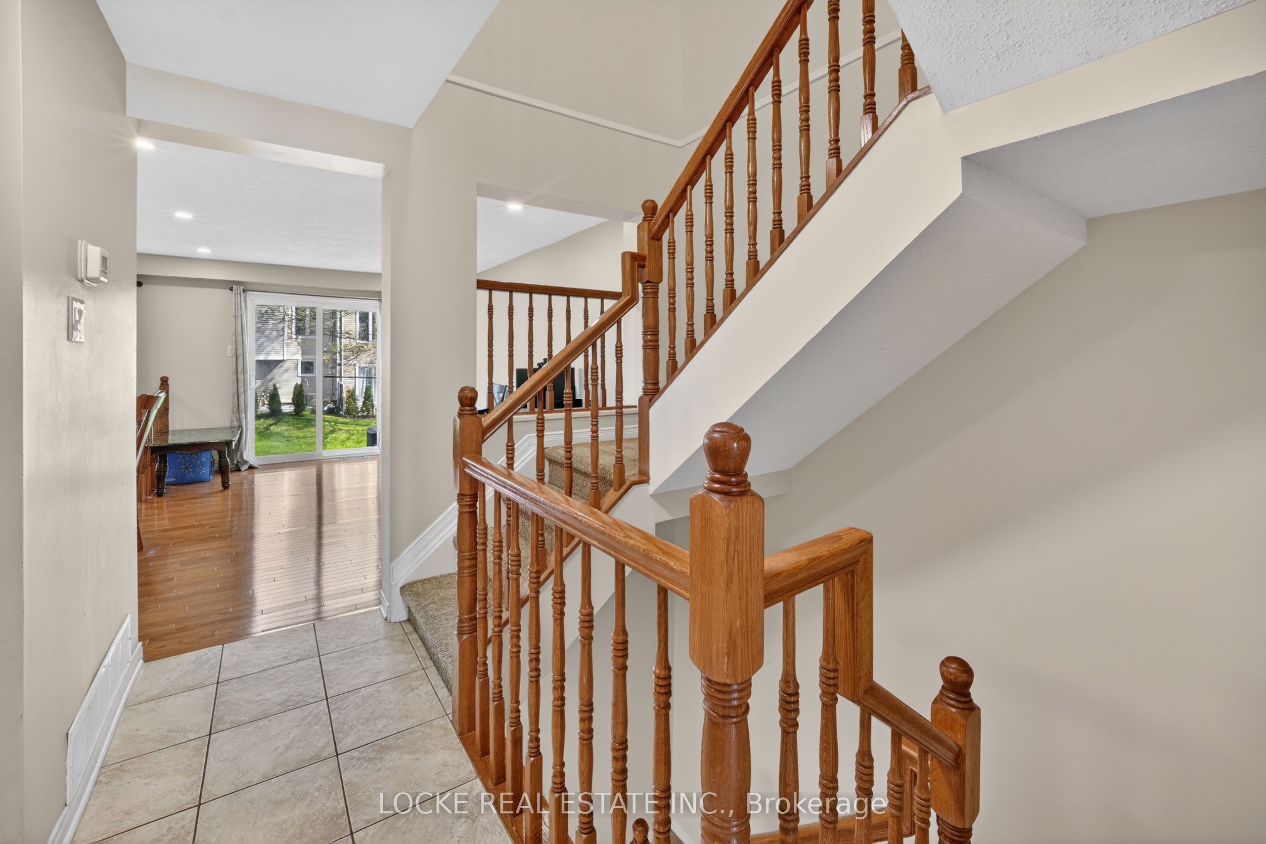 Additional image 4 of 1824 Summerfields Crescent, Ottawa, ON, K1C 7B8
