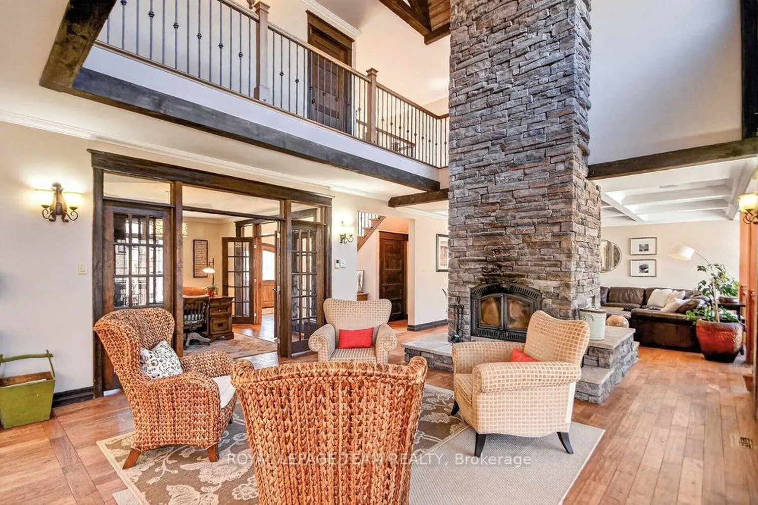 1671 Reindeer Way photo 4