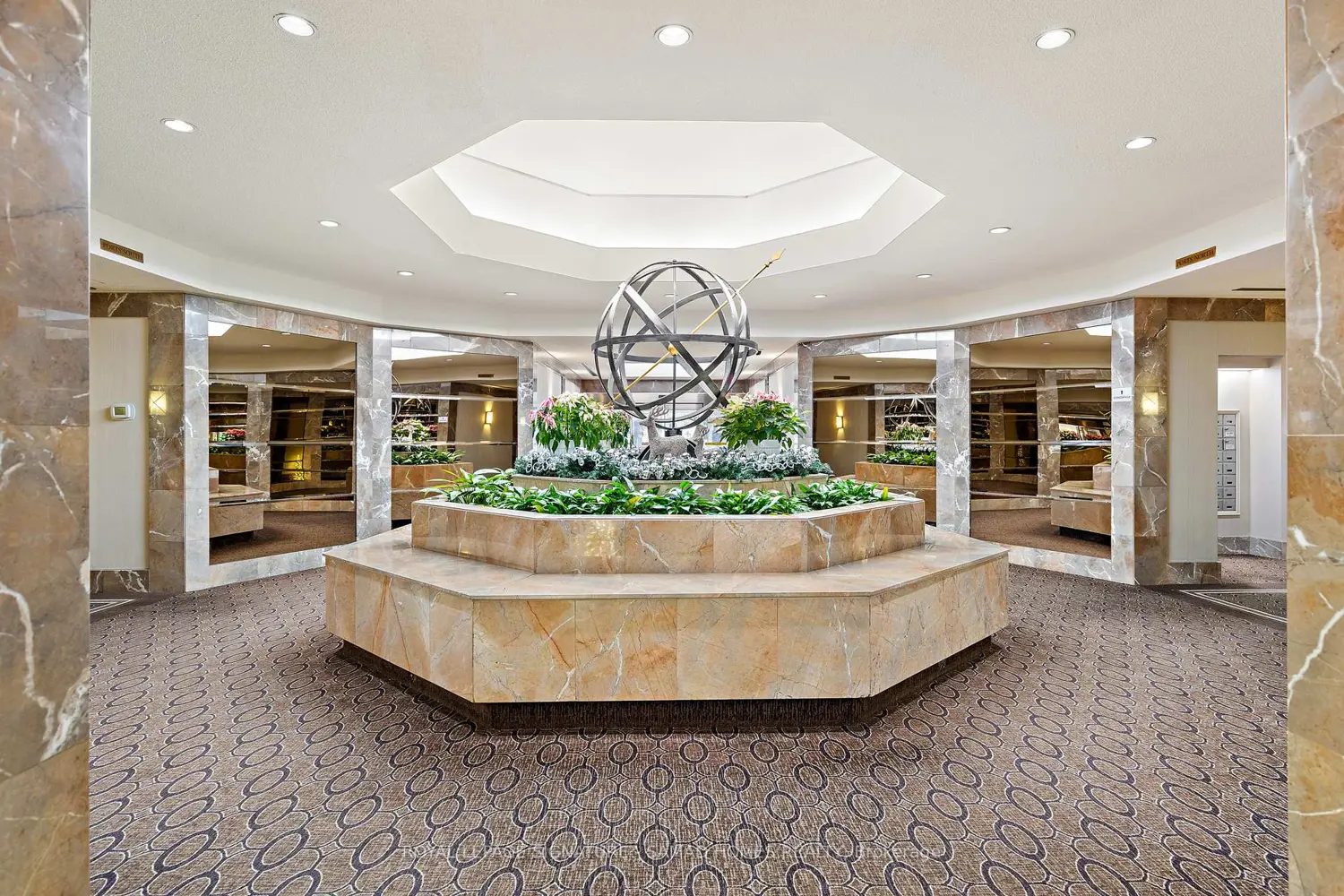 Additional image 16 of 1177 Yonge Street 210