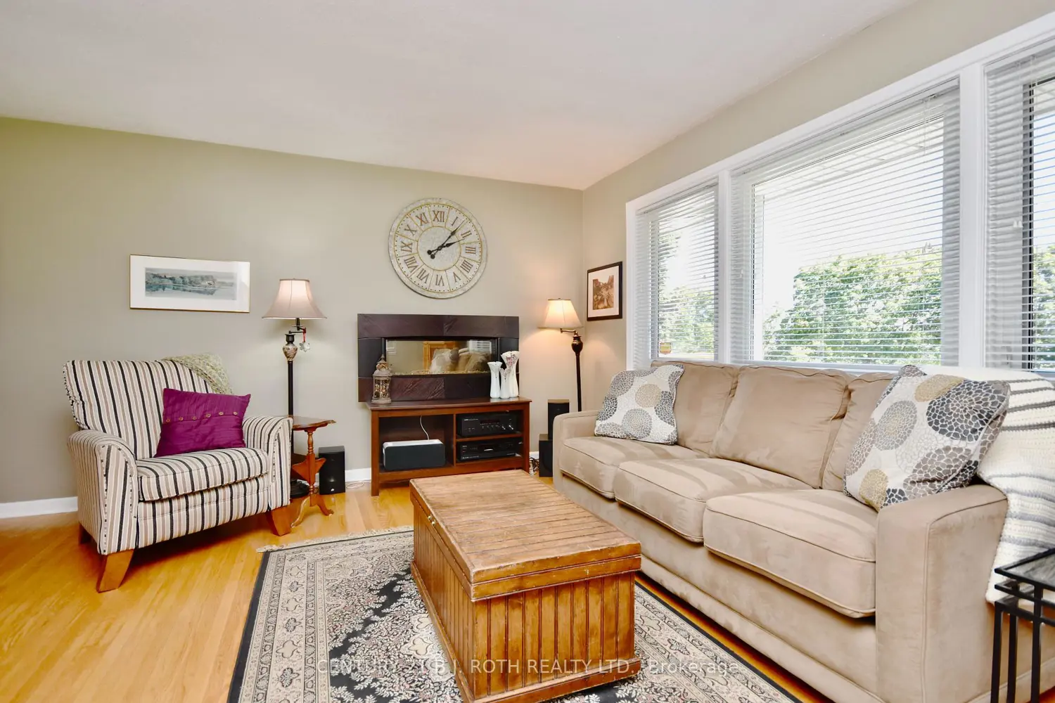 72 Rose Street photo 5