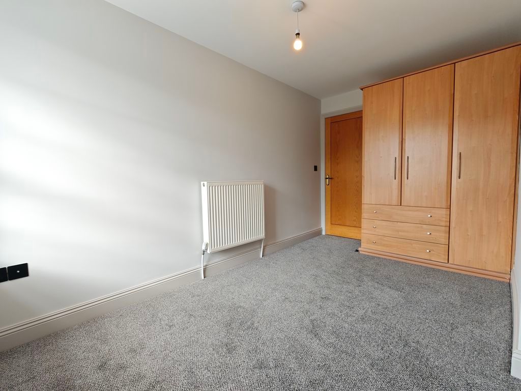 Additional image 12 of 2 bed flat to rent9 Front Street, Brampton CA8