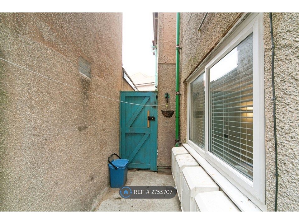 Additional image 4 of 1 bed flat to rentMowbray Road, Llandudno LL30
