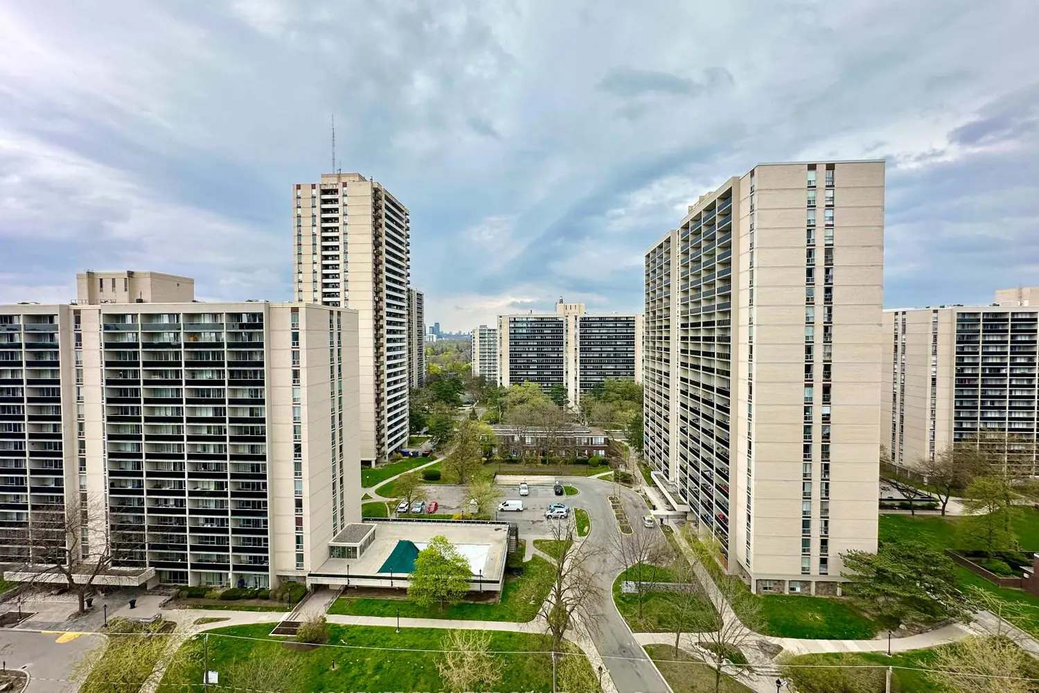 Additional image 12 of 70 High Park Avenue 1304