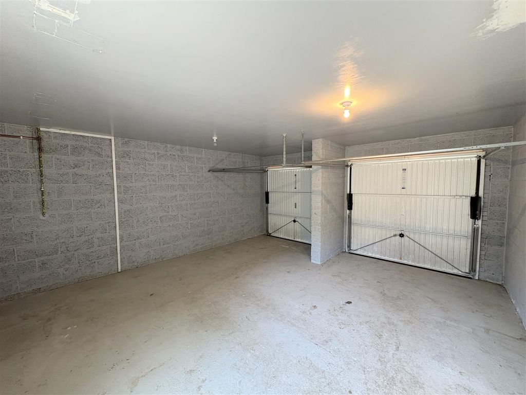 Additional image 12 of 5 bed detached house to rentGlaisdale Court, Darlington DL3
