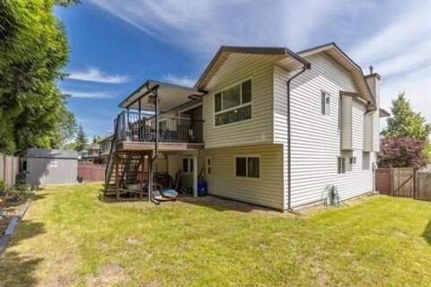 Additional image 5 of Ground Level-82 167a Street, Surrey, BC, V4N 3H5