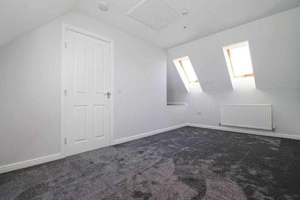 Additional image 5 of 3 bed terraced house to rentFellbarrow Close, Brackenleigh, Carlisle CA2