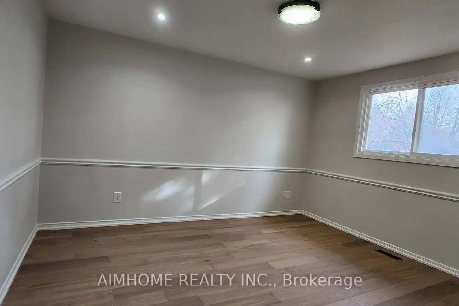 Additional image 5 of 31 Spanhouse Crescent