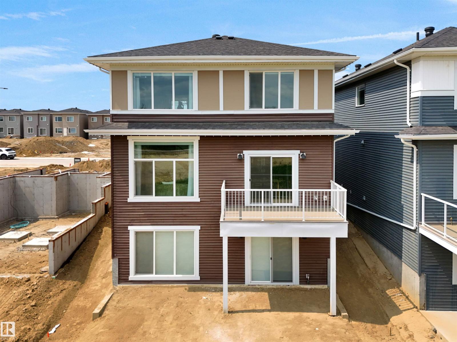 Additional image 3 of 3319 Chickadee Drive NW, Edmonton, AB, T5S0V6