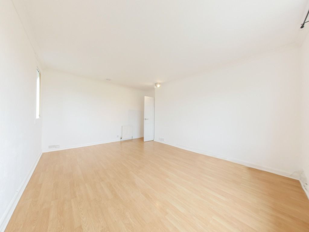Additional image 8 of 2 bed flat to rentKemnay Gardens, Douglas And Angus, Dundee DD4