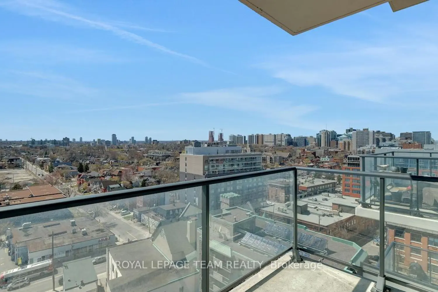 Additional image 9 of 203 Catherine Street 1206