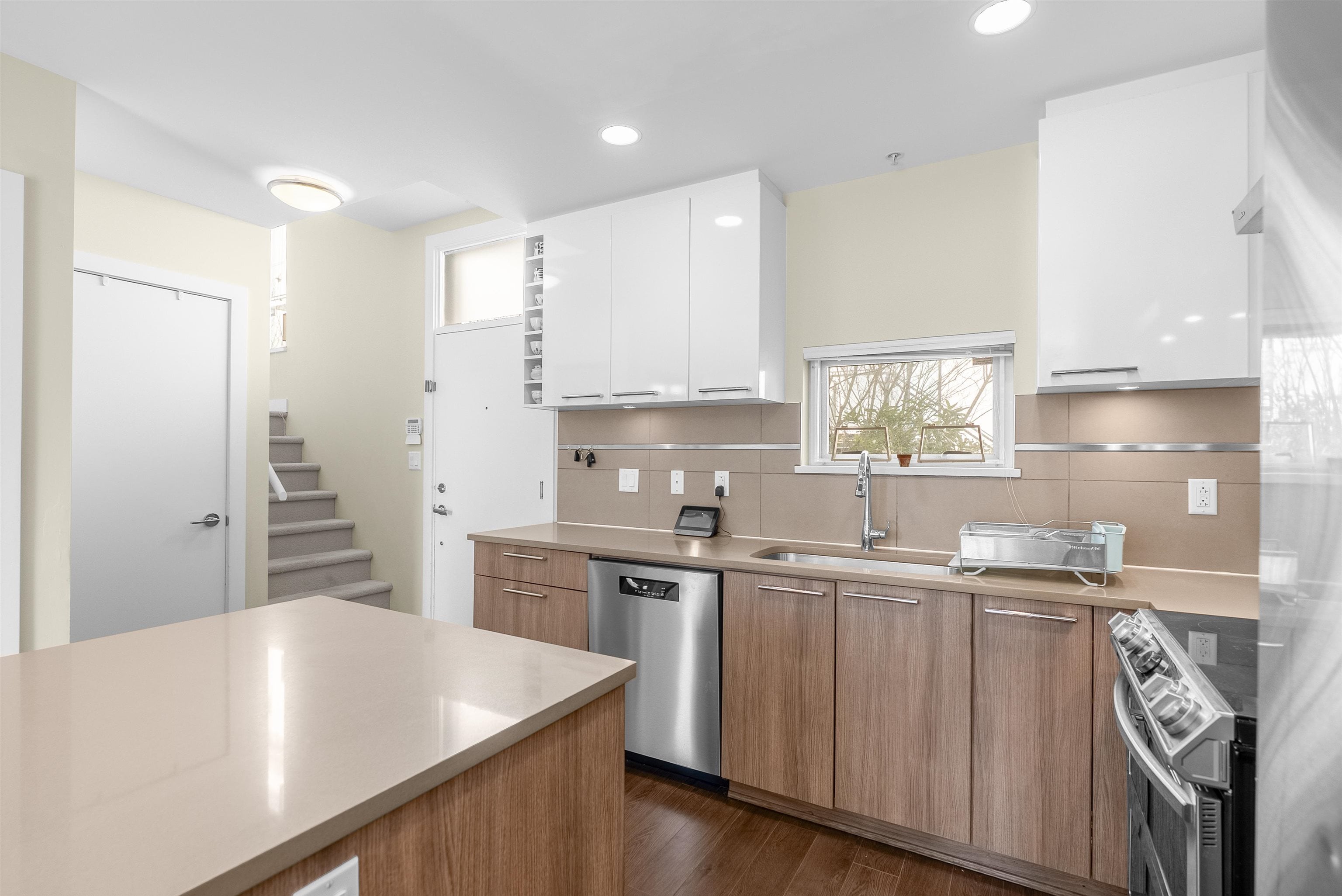 Additional image 4 of 407-9350 University High Street, Burnaby, BC, V5A 0B6