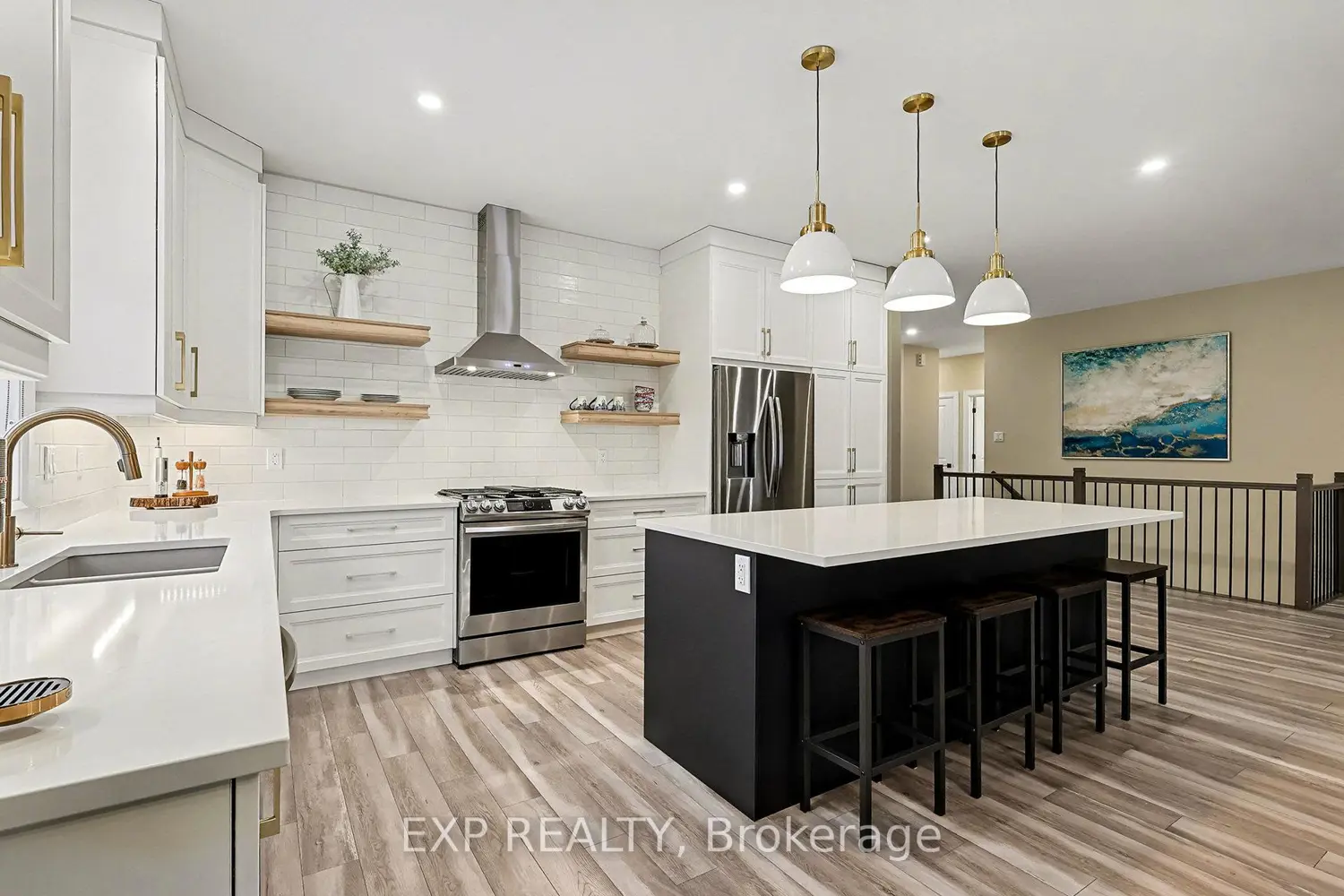 200 Nellie Street photo 3
