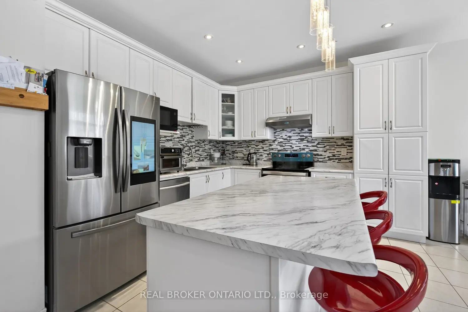 Additional image 8 of 27 Fingland Crescent