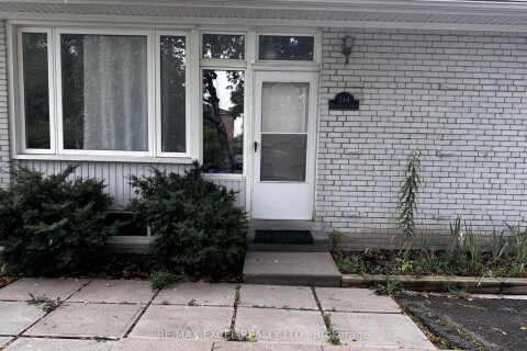 Additional image 8 of Main-244 Demaine Crescent, Richmond Hill, ON, L4C 2W5