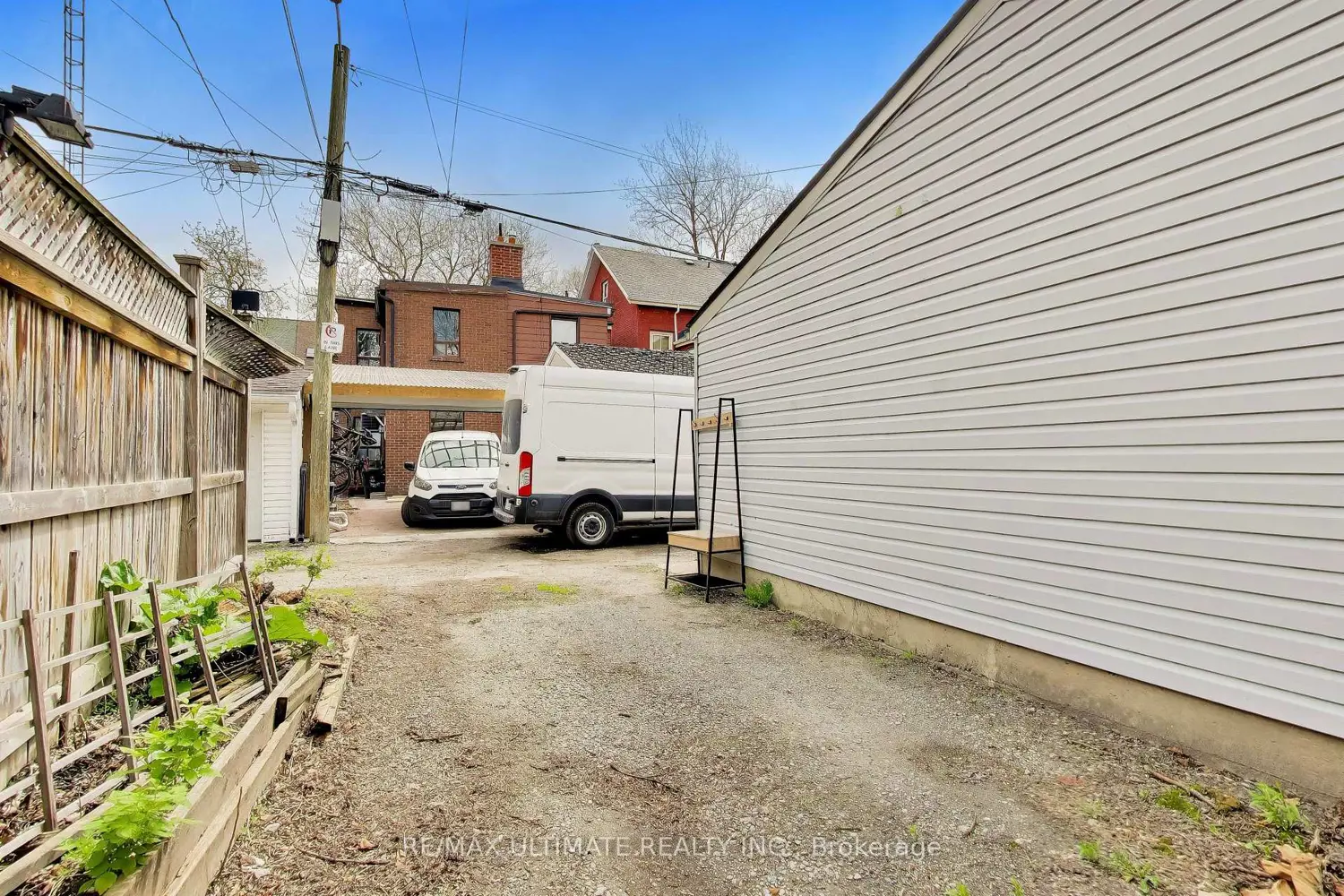 Additional image 15 of 35 Manning Avenue